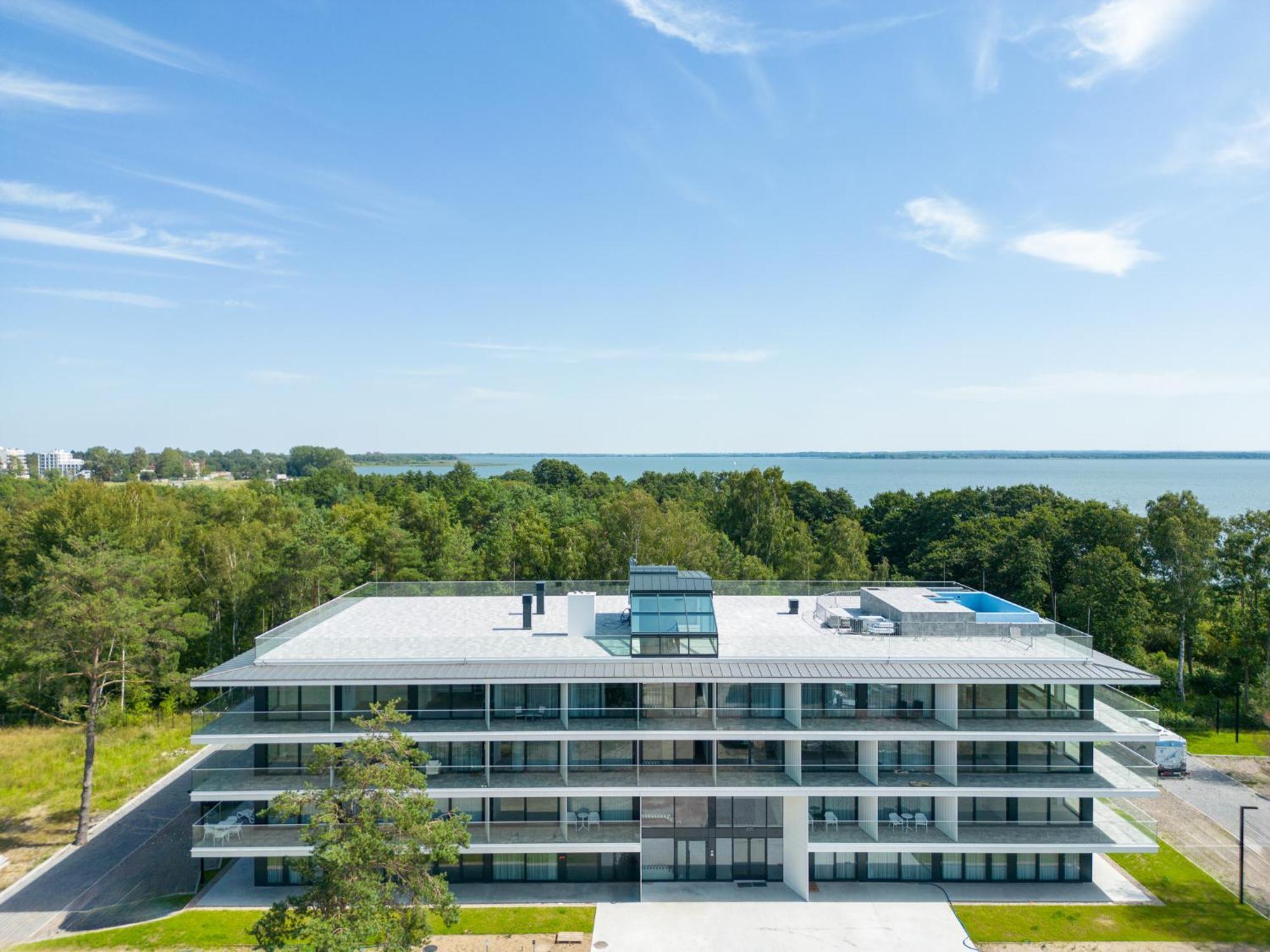 Sea & Lake - City Apartments Мельно Экстерьер фото